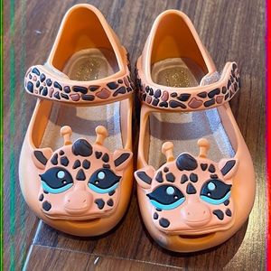 Mini Melissa Giraffe Shoes Sz 5
